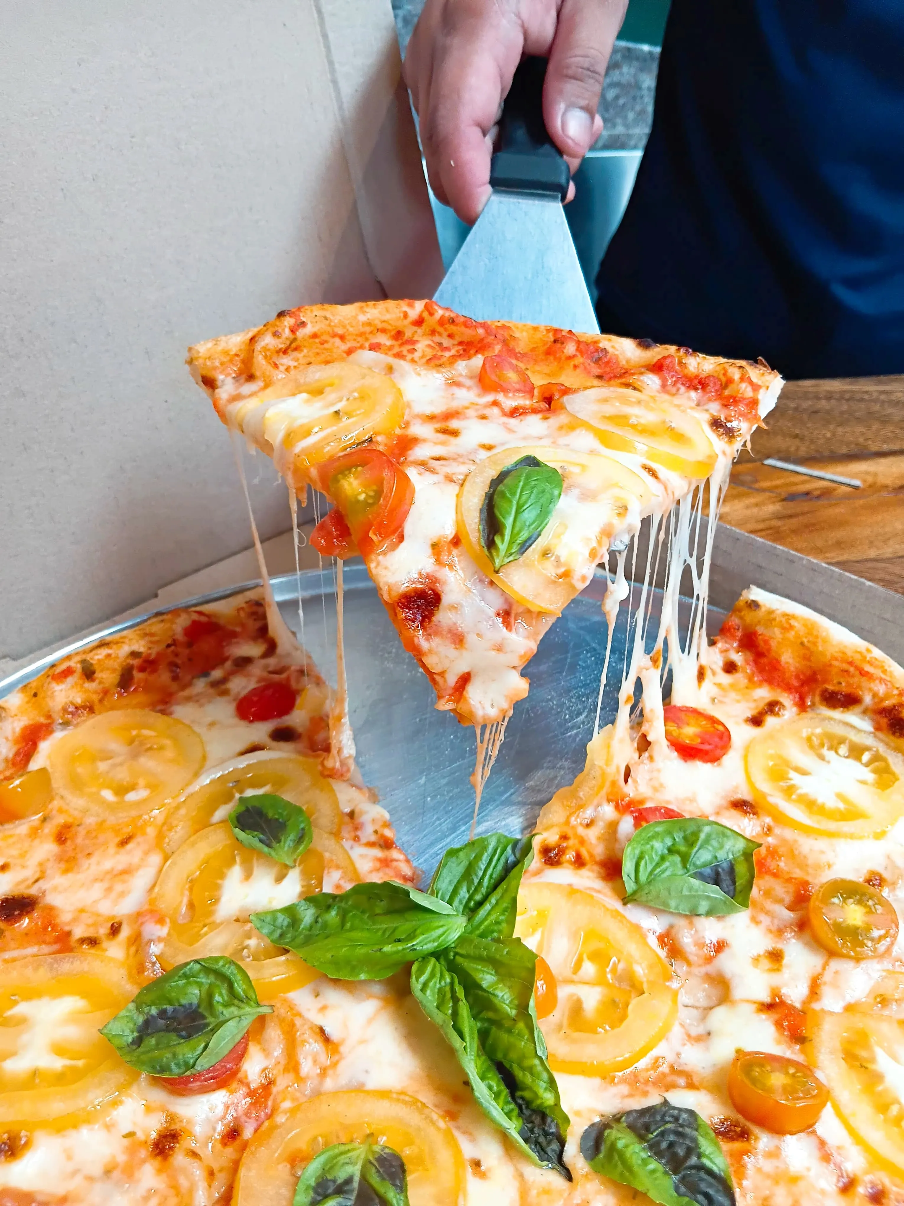 Tomato & Mozzarella pizza from NYPD Pizza 99